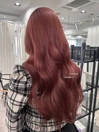 ロング カラー v-lab studio所属・韓国レイヤーカット/ 艶カラー/ noaのヘアスタイル