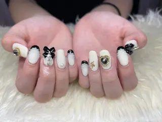 ネイル マツエク・マツパ アイブロウ Nail&eye Belire 新宿のネイルデザイン