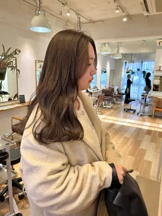 セミロング カラー REINA☁️透明感 カラー/ぷつっと♡のヘアスタイル