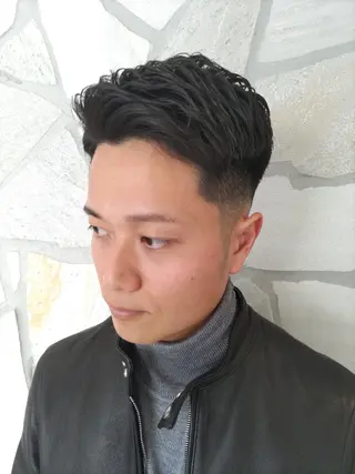 ショート パーマ メンズ HAIR&GROOMING　YOSHIZAWA Inc. BANDAI所属・💈多賀 裕史💈のヘアスタイル
