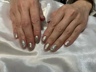 ネイル lil shine .nail所属・中尾 葉月のネイルデザイン