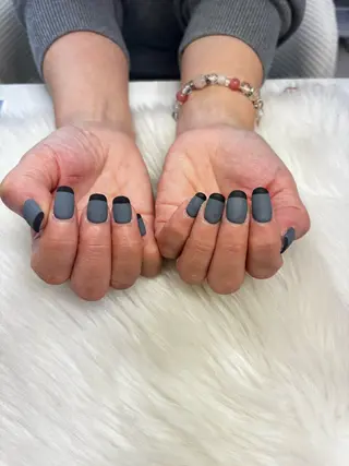 ネイル Rich to安城店所属・長坂 若菜のネイルデザイン