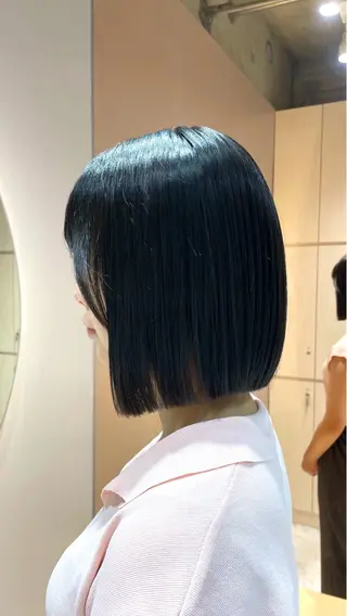 ショート 大宮🤍縮毛矯正 レイヤー🪽なるのヘアスタイル