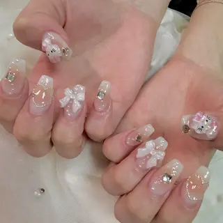 ネイル nail salon e'mu💐のネイルデザイン