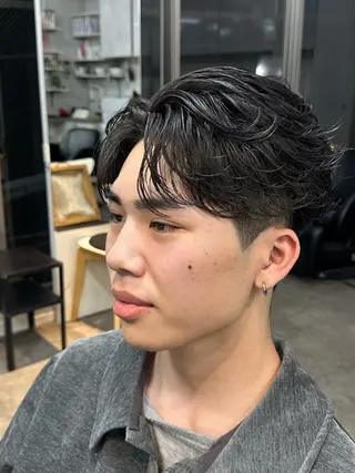 パーマ メンズ fifth men's原宿所属・fifth/原宿/ シャドウパーマ/カズのヘアスタイル