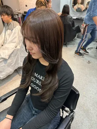 セミロング 濱川響太レディース カットモデルのヘアスタイル