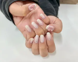 ネイル Hübsch所属・Sakura Hのネイルデザイン