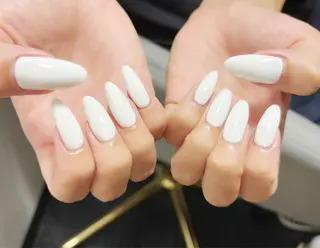 ネイル 芹澤 美由のネイルデザイン