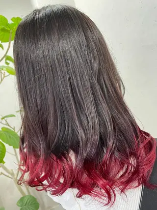 セミロング カラー 塩崎 明菜のヘアスタイル