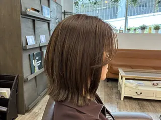 ミディアム カラー 朝ラクセット まとまるカット松崎愛のヘアスタイル