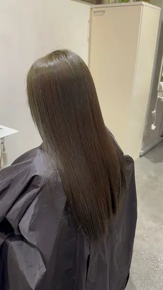 ロング カラー 森 和輝のヘアスタイル