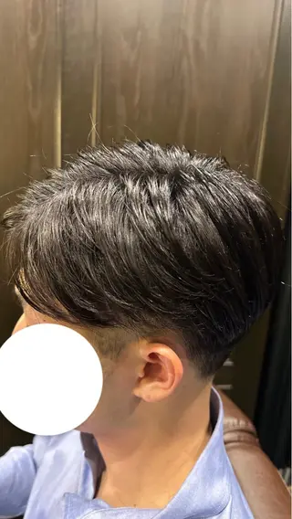 ミディアム 和田 圭尉のヘアスタイル