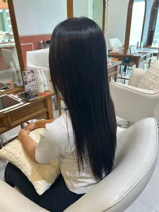 ロング カラー 中山 知優のヘアスタイル