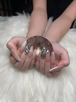 ネイル RAMU 【cutill】のネイルデザイン