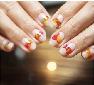 ネイル private salon   Manaly所属・藤本 香織のネイルデザイン