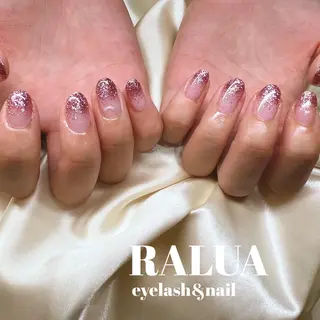 ネイル RALUA shiori🐰のネイルデザイン