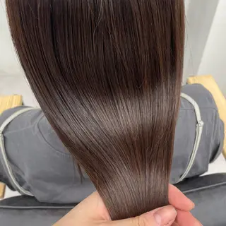 ミディアム カラー パーマ ヘアアレンジ メンズ キッズ ネイル マツエク・マツパ アイブロウ mona/ ストレートスタイル✨のヘアスタイル