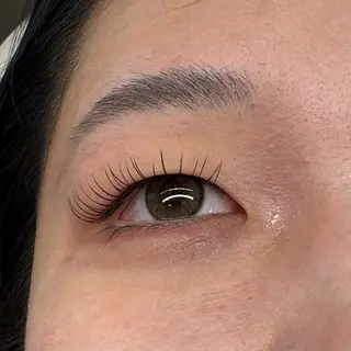 マツエク・マツパ PreaL所属・ヒビ ハルカのマツエク・マツパデザイン