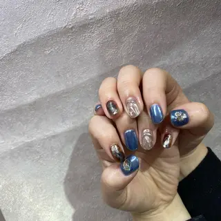 ネイル Amber21.所属・Nagahama Akariのネイルデザイン