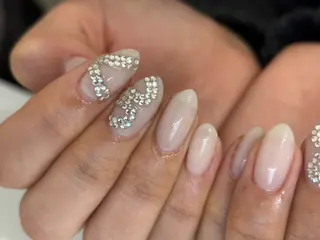 ネイル un.  private nail salon所属・un.private nail salonのネイルデザイン