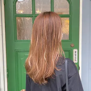 ロング BRITS 渡辺 菜々子のヘアスタイル