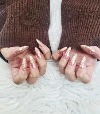 ネイル &MEネイルサロン COCOのネイルデザイン