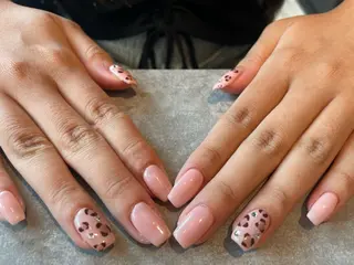 ネイル Nest 梅沢のネイルデザイン