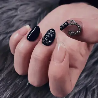 ネイル NOIROUGE所属・NOI ROUGEのネイルデザイン