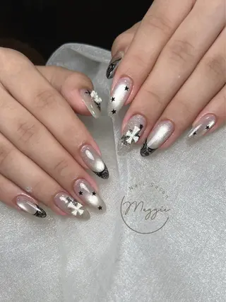 ネイル Maggie Nail🦩のネイルデザイン