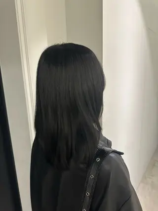 ミディアム 山野愛子美容室銀座所属・銀座YUKINA🌙 Wcolorのヘアスタイル