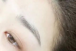 アイブロウ fully nakameguro所属・fully nakameguroのマツエク・マツパデザイン