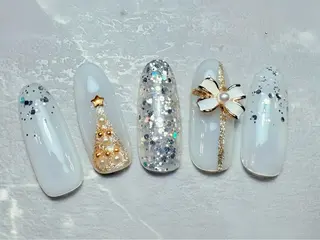 ネイル マジックミラー所属・マジック ミラーのネイルデザイン