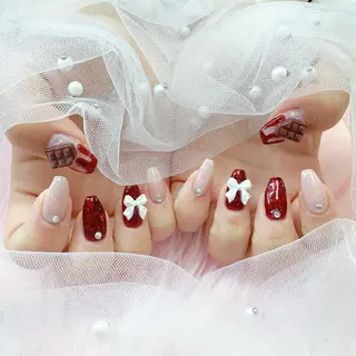 ネイル パーツ全部¥110 サロンミミのネイルデザイン