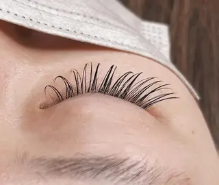 マツエク・マツパ ilka 錦糸町所属・小澤 亜美のマツエク・マツパデザイン