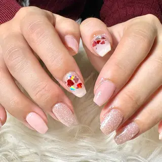 ネイル hohomi .のネイルデザイン