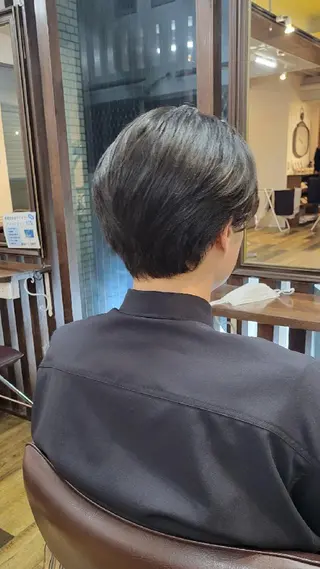 ショート 龍 悠紀のヘアスタイル