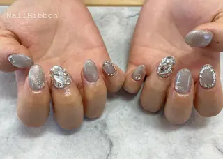 ネイル ネイルリボン 受付スタッフのネイルデザイン
