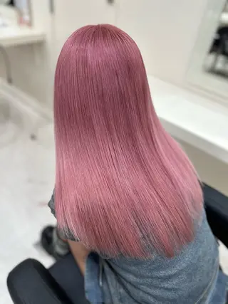 セミロング カラー ヘアアレンジ 韓国レイヤー＆ピンク 艶髪🩶maikoのヘアスタイル