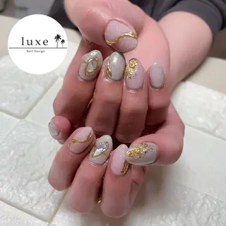 ネイル luxe NailDesignのネイルデザイン