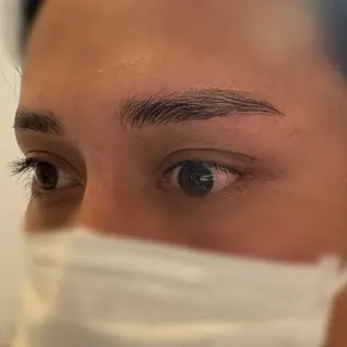 アイブロウ EARTH  新所沢店所属・石川 真帆のマツエク・マツパデザイン