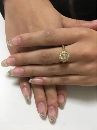 カラー ネイル マツエク・マツパ 指名支持率NO.1 スタイリストのヘアスタイル