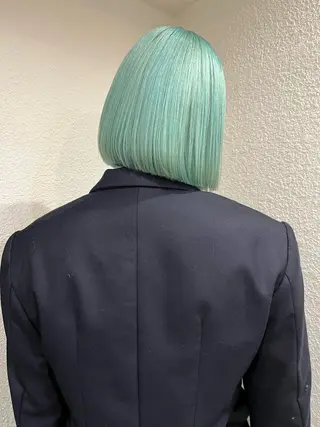 ショート カラー ハイトーン/心斎橋/ honomiのヘアスタイル