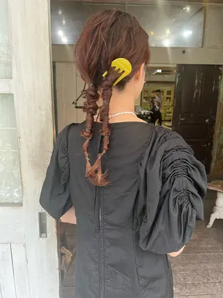 ヘアアレンジ ハイトーン/顔まわり レイヤー/YUKAのヘアスタイル