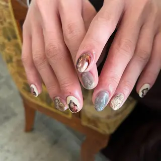 ネイル Trico Antique所属・岩本 杏のネイルデザイン