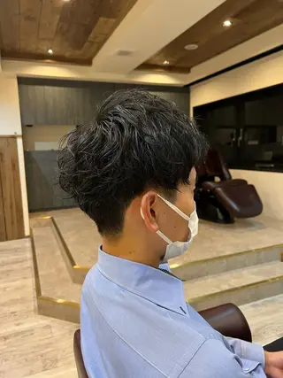 パーマ メンズ 工藤 梨花のヘアスタイル