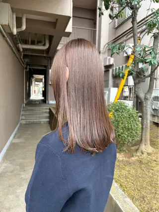 セミロング カラー nicoa所属・市原 歩のヘアスタイル