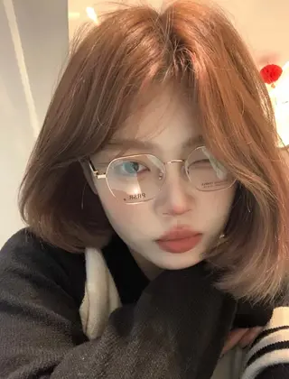 ミディアム カラー レイヤー/柔色 カラー/SAkiのヘアスタイル