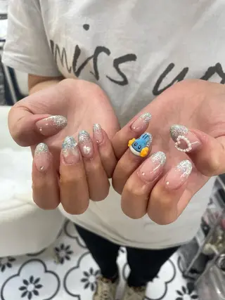 ネイル koyu 🩶のネイルデザイン