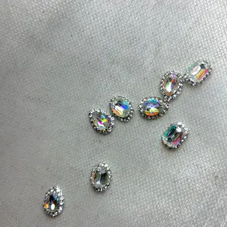 ネイル repos~ルポ~所属・里見 麗のネイルデザイン