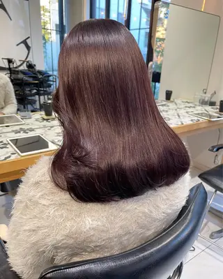 セミロング カラー ラベンダー/レイヤー スタイル🤎mamiのヘアスタイル